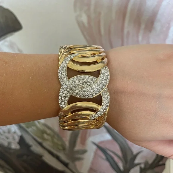 NWT Holden cuff magnet statement bracelet with crystals - Picture 3 of 7